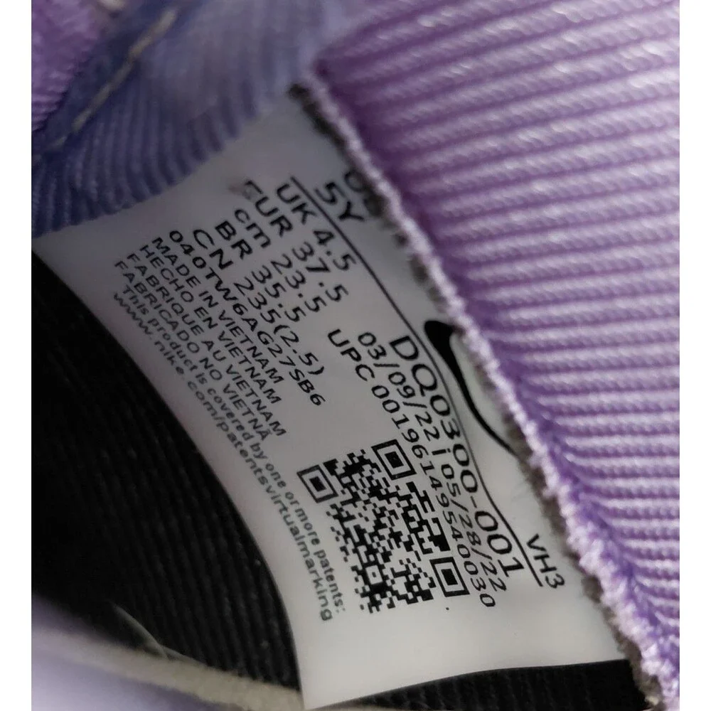 Nike Airforce 1 Black And Purple Kids Size 5Y Lace Up